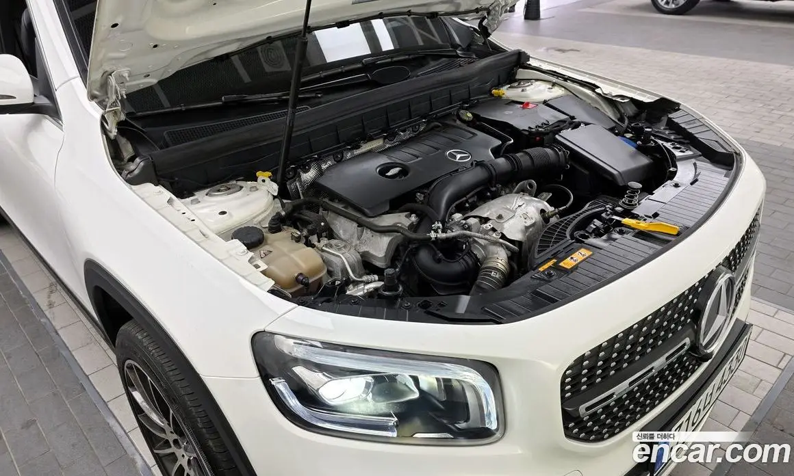 Mercedes-Benz GLB-Class 2020 2.0 автомат (гидро), фото 6 Mercedes-Benz GLB-Class 2020 2.0 автомат (гидро), фото 6