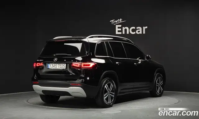 Mercedes-Benz GLB-Class 2021 1.9 автомат (гидро), миниатюра 2 Mercedes-Benz GLB-Class 2021 1.9 автомат (гидро), миниатюра 2