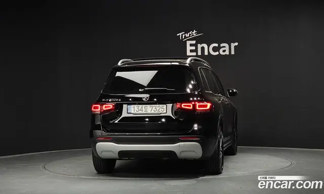 Mercedes-Benz GLB-Class 2021 1.9 автомат (гидро), миниатюра 4 Mercedes-Benz GLB-Class 2021 1.9 автомат (гидро), миниатюра 4
