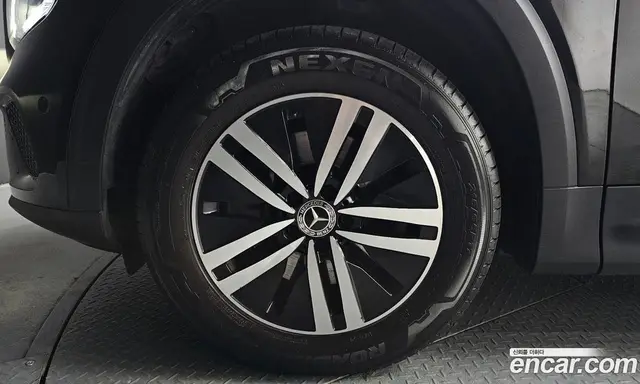 Mercedes-Benz GLB-Class 2021 1.9 автомат (гидро), миниатюра 5 Mercedes-Benz GLB-Class 2021 1.9 автомат (гидро), миниатюра 5