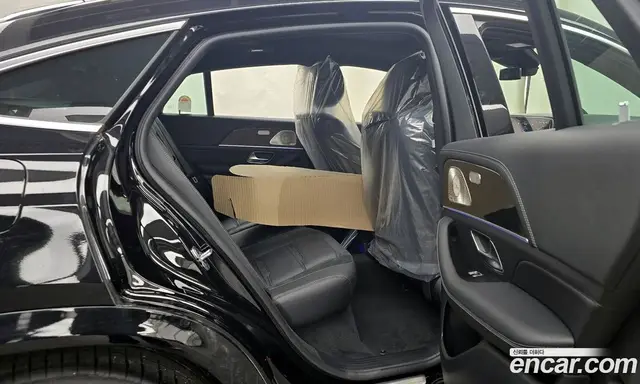 Mercedes-Benz GLE-Class 2025 3.0 автомат (гидро), миниатюра 12