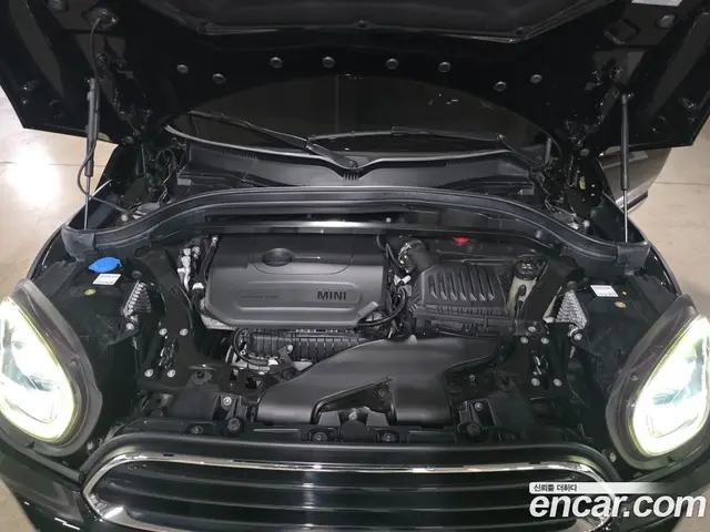 Mini Countryman 2023 1.5 автомат (гидро), миниатюра 6