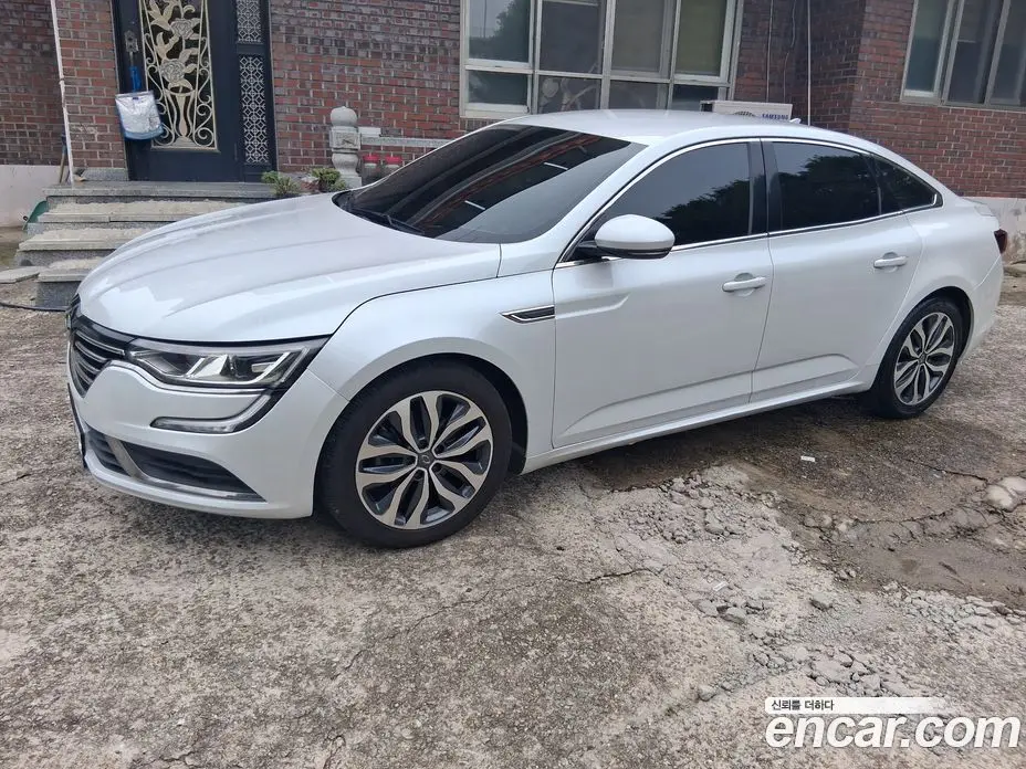 Renault (Samsung) SM6 2016 2.0 автомат (гидро), фото 1 Renault (Samsung) SM6 2016 2.0 автомат (гидро), фото 1
