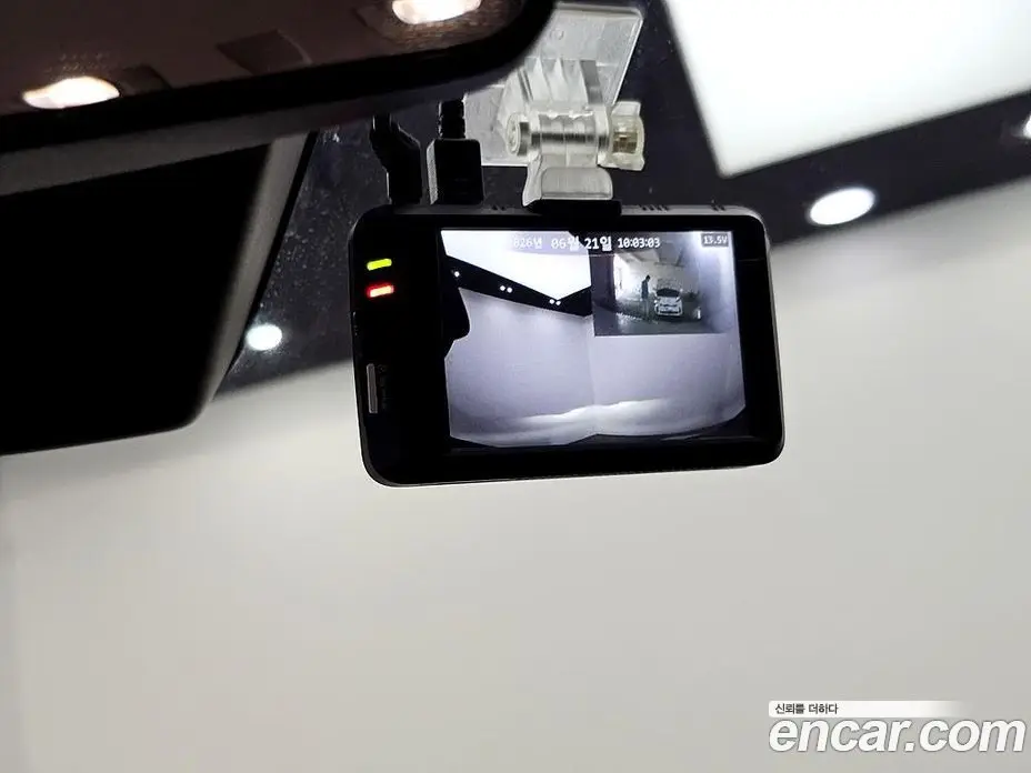 Renault (Samsung) Zoe 2021 0.1 автомат (гидро), фото 17 Renault (Samsung) Zoe 2021 0.1 автомат (гидро), фото 17