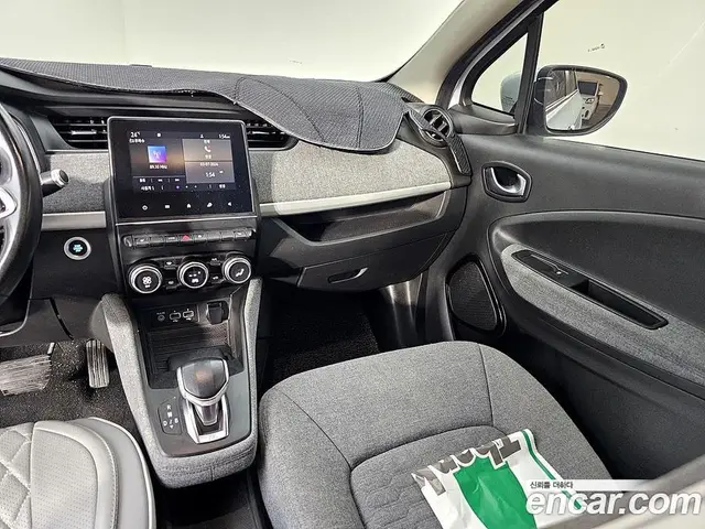 Renault (Samsung) Zoe 2021 0.1 автомат (гидро), миниатюра 10 Renault (Samsung) Zoe 2021 0.1 автомат (гидро), миниатюра 10