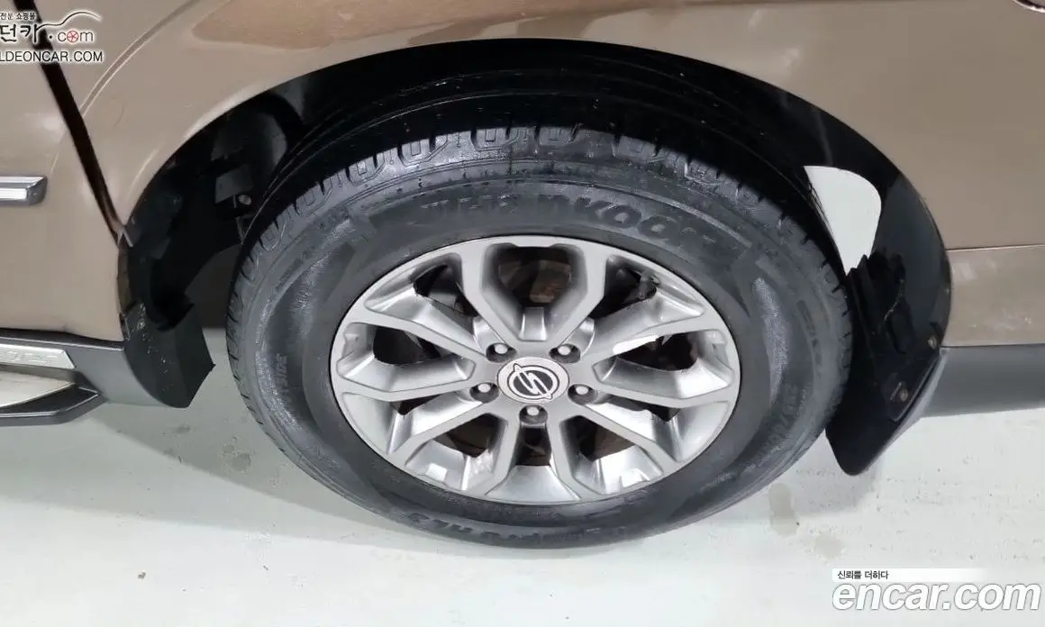 SsangYong Korando 2015 2.0 автомат (гидро), фото 18