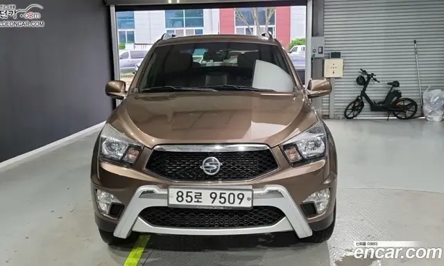 SsangYong Korando 2015 2.0 автомат (гидро), миниатюра 3