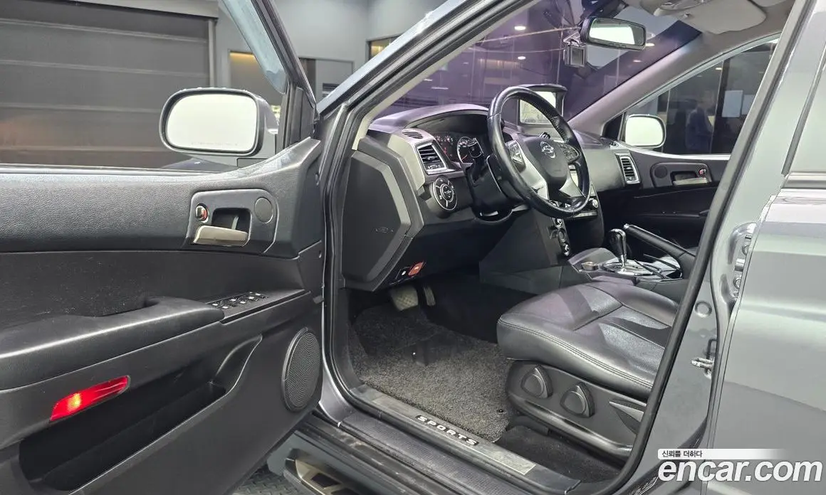 SsangYong Korando 2016 2.2 автомат (гидро), фото 10 SsangYong Korando 2016 2.2 автомат (гидро), фото 10