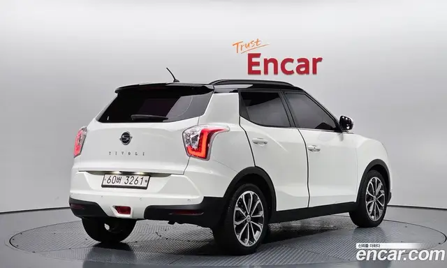 SsangYong TIBOLI 2017 1.6 автомат (гидро), миниатюра 2