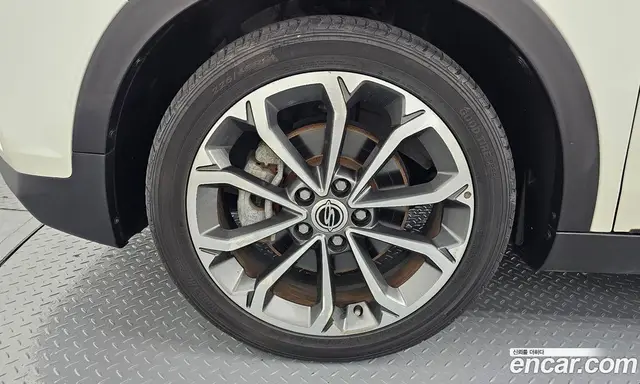 SsangYong TIBOLI 2017 1.6 автомат (гидро), миниатюра 5