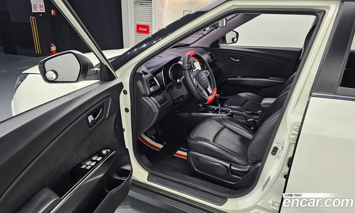 SsangYong TIBOLI 2017 1.6 автомат (гидро), фото 10