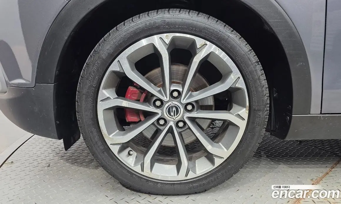 SsangYong TIBOLI 2018 1.6 автомат (гидро), фото 5 SsangYong TIBOLI 2018 1.6 автомат (гидро), фото 5