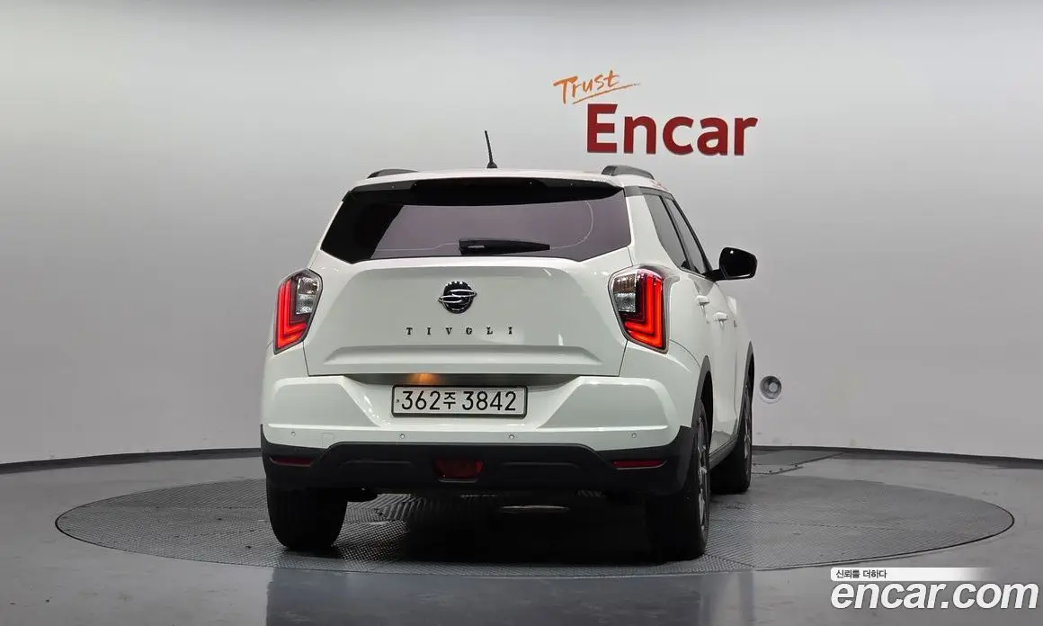 SsangYong TIBOLI 2022 1.5 автомат (гидро), фото 4 SsangYong TIBOLI 2022 1.5 автомат (гидро), фото 4