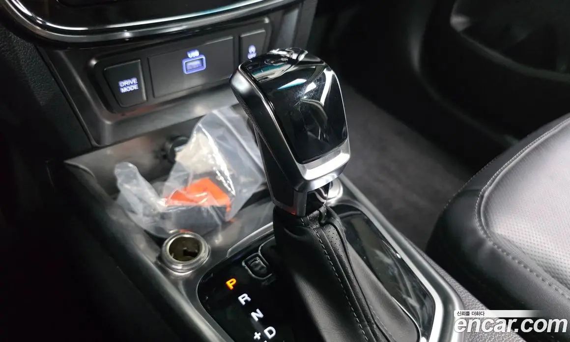 SsangYong TIBOLI 2022 1.5 автомат (гидро), фото 9 SsangYong TIBOLI 2022 1.5 автомат (гидро), фото 9