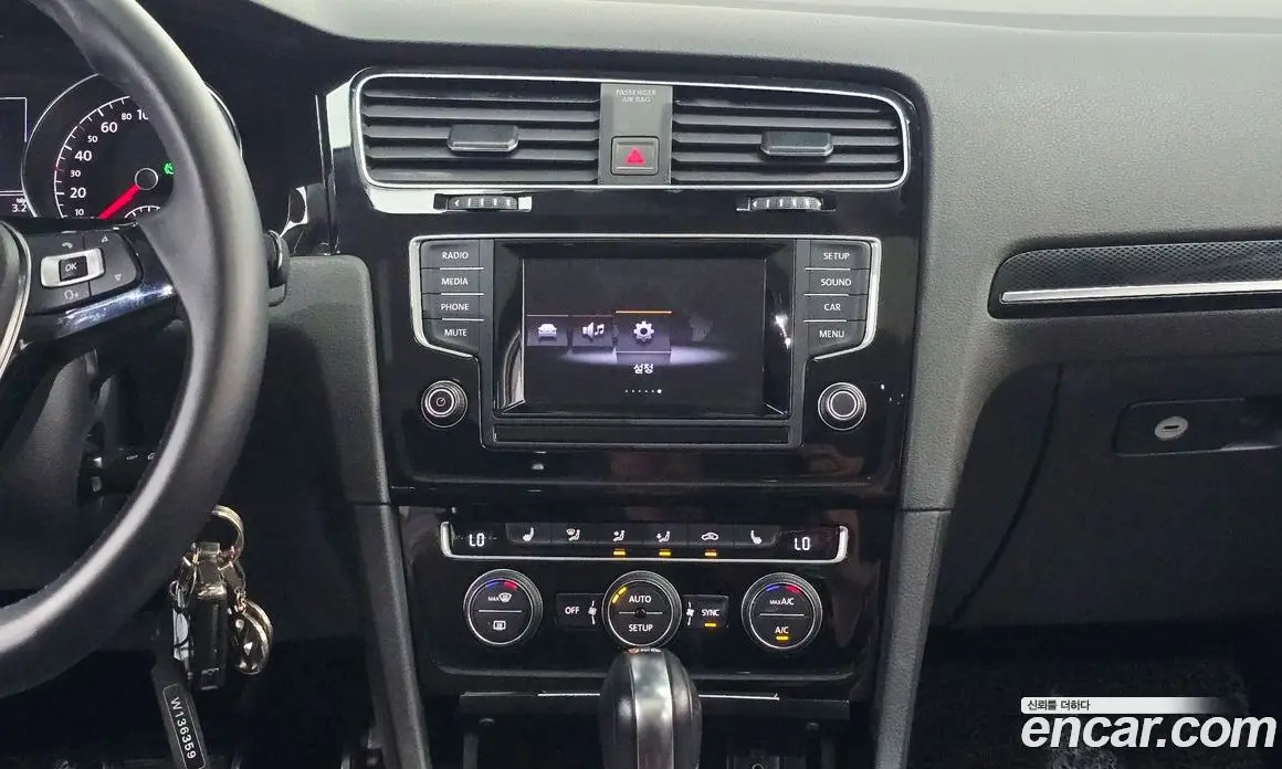 Volkswagen Golf 2013 2.0 автомат (гидро), фото 14