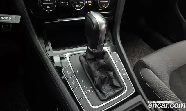 Volkswagen Golf 2013 2.0 автомат (гидро), миниатюра 9
