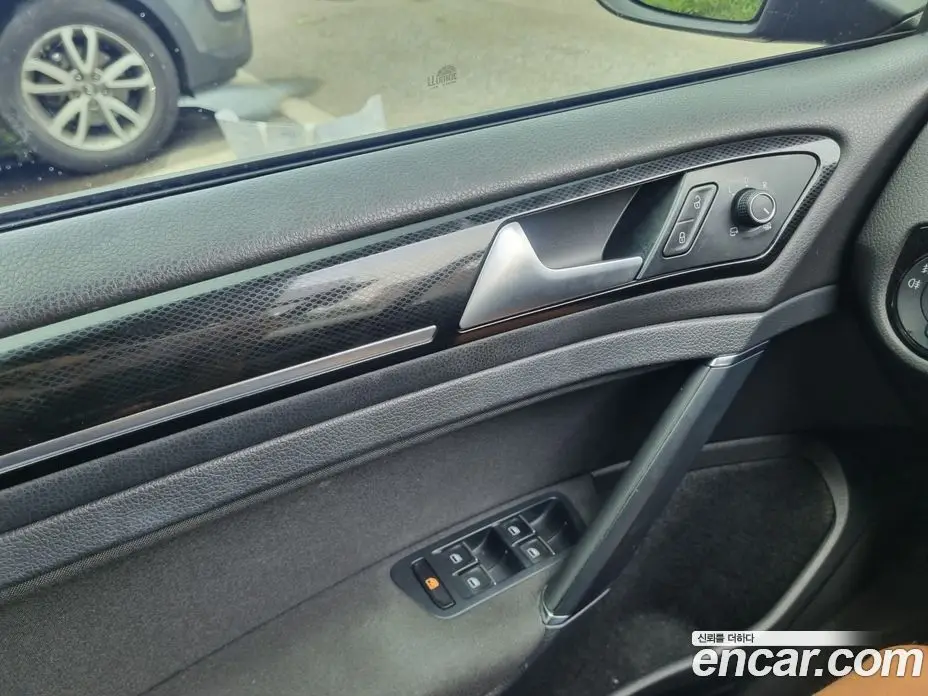 Volkswagen Golf 2014 2.0 автомат (гидро), фото 16 Volkswagen Golf 2014 2.0 автомат (гидро), фото 16