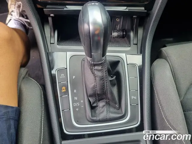 Volkswagen Golf 2014 2.0 автомат (гидро), миниатюра 9 Volkswagen Golf 2014 2.0 автомат (гидро), миниатюра 9