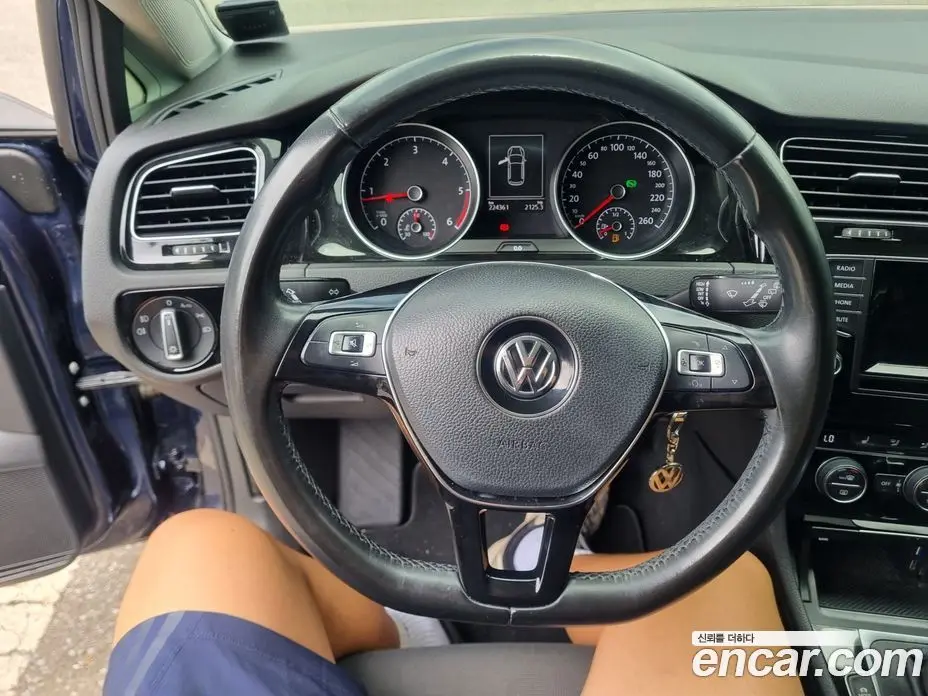 Volkswagen Golf 2014 2.0 автомат (гидро), фото 10 Volkswagen Golf 2014 2.0 автомат (гидро), фото 10
