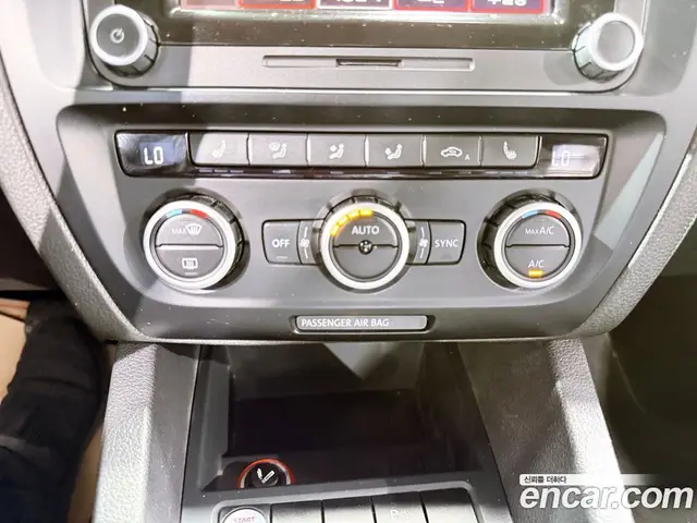 Volkswagen Jetta 2014 2.0 автомат (гидро), миниатюра 11 Volkswagen Jetta 2014 2.0 автомат (гидро), миниатюра 11