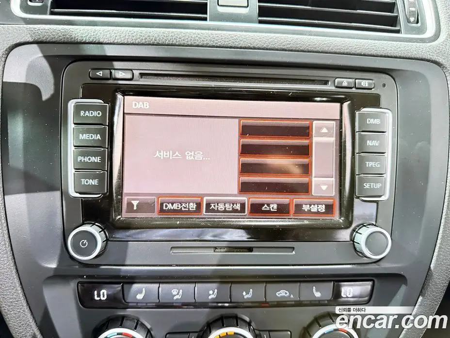 Volkswagen Jetta 2014 2.0 автомат (гидро), фото 12 Volkswagen Jetta 2014 2.0 автомат (гидро), фото 12