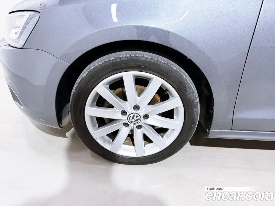 Volkswagen Jetta 2014 2.0 автомат (гидро), фото 20 Volkswagen Jetta 2014 2.0 автомат (гидро), фото 20