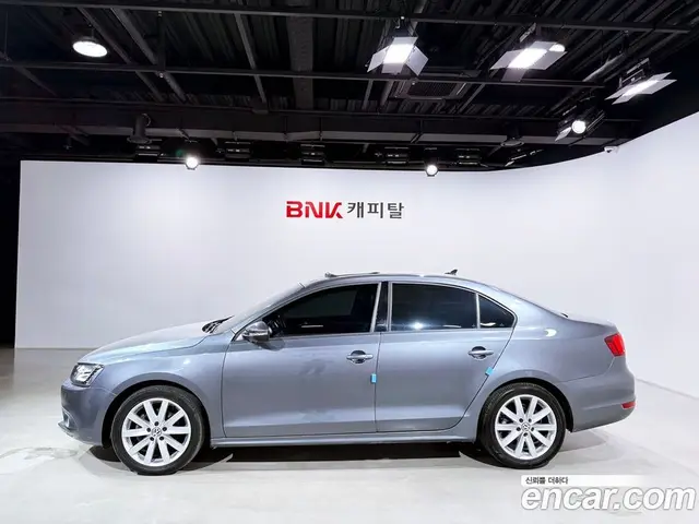 Volkswagen Jetta 2014 2.0 автомат (гидро), миниатюра 3 Volkswagen Jetta 2014 2.0 автомат (гидро), миниатюра 3
