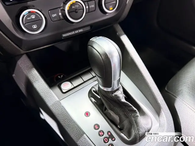Volkswagen Jetta 2014 2.0 автомат (гидро), миниатюра 10 Volkswagen Jetta 2014 2.0 автомат (гидро), миниатюра 10
