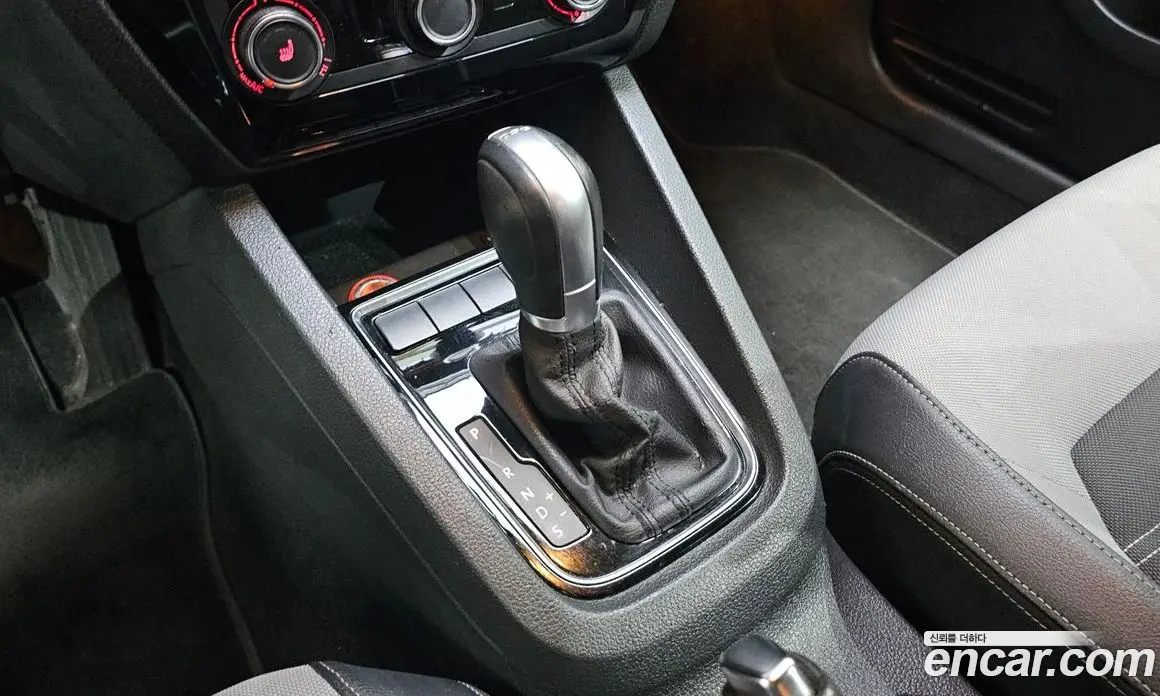 Volkswagen Jetta 2015 2.0 автомат (гидро), фото 9 Volkswagen Jetta 2015 2.0 автомат (гидро), фото 9