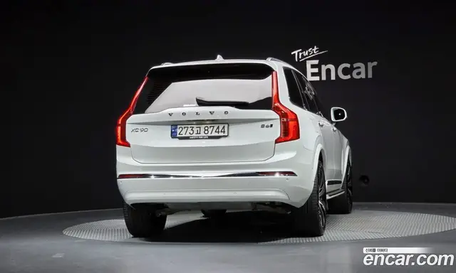 Volvo XC90 2023 2.0 автомат (гидро), миниатюра 4