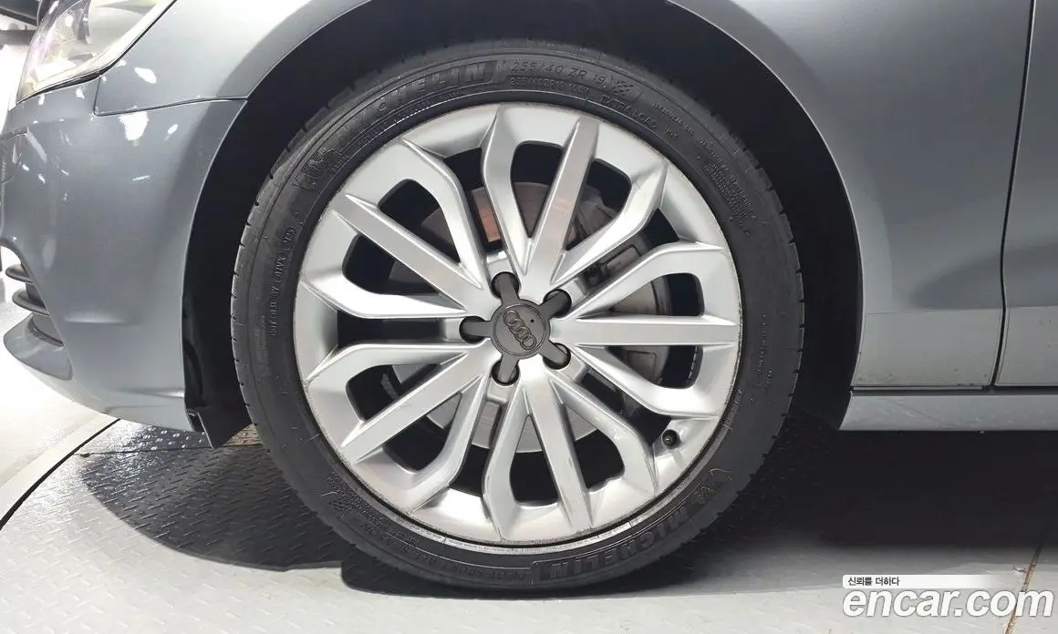 Audi A6 2012 3.0 автомат (гидро), фото 5 Audi A6 2012 3.0 автомат (гидро), фото 5