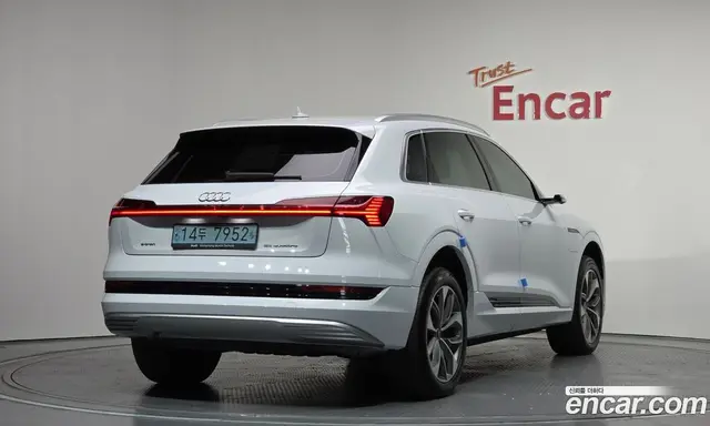 Audi e-tron 2021 0.2 АКПП, миниатюра 2