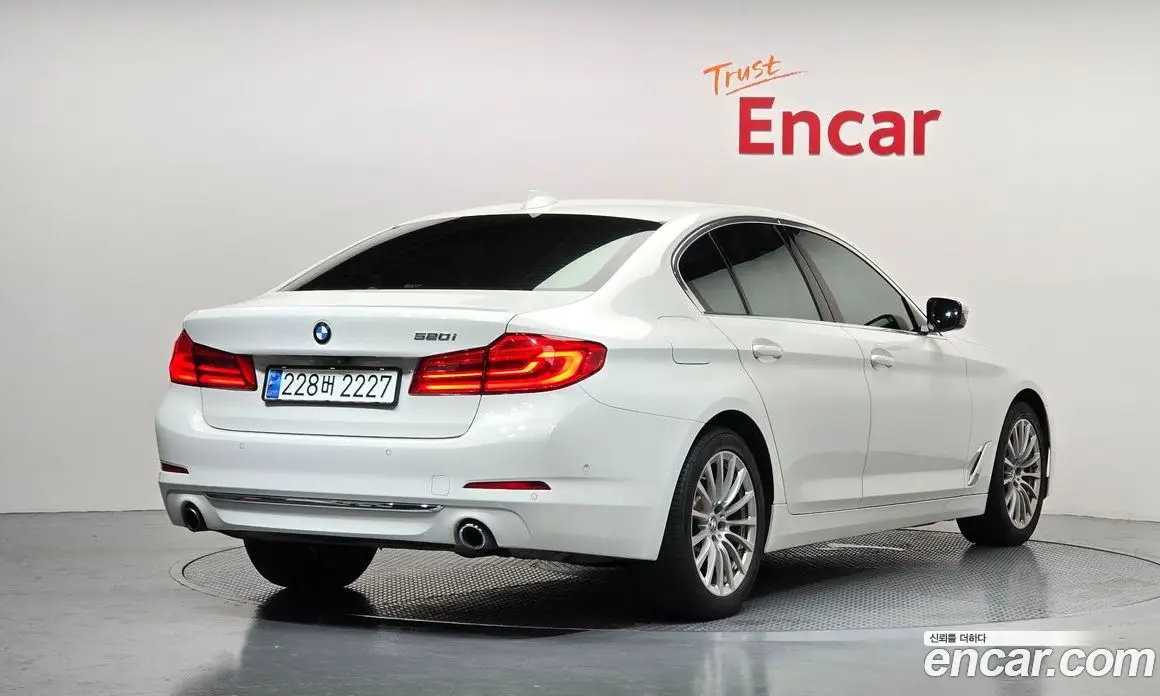 BMW 5 серия 2019 2.0 автомат (гидро), фото 2 BMW 5 серия 2019 2.0 автомат (гидро), фото 2