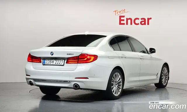 BMW 5 серия 2019 2.0 автомат (гидро), миниатюра 2 BMW 5 серия 2019 2.0 автомат (гидро), миниатюра 2