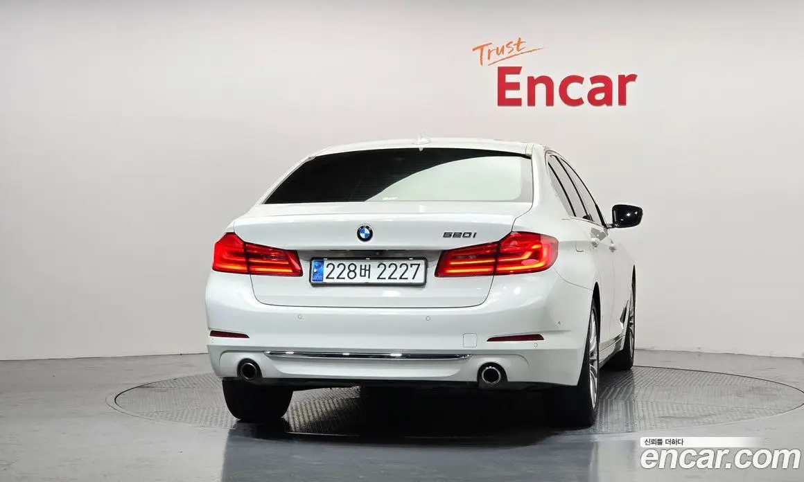 BMW 5 серия 2019 2.0 автомат (гидро), фото 4 BMW 5 серия 2019 2.0 автомат (гидро), фото 4