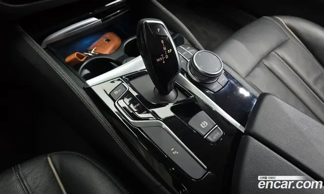 BMW 5 серия 2019 2.0 автомат (гидро), миниатюра 9 BMW 5 серия 2019 2.0 автомат (гидро), миниатюра 9