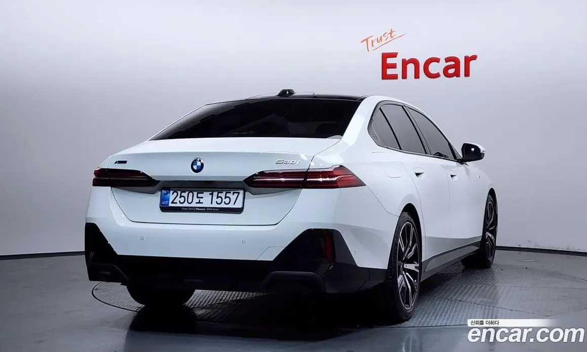 BMW 5 серия 2025 2.0 автомат (гидро), фото 2 BMW 5 серия 2025 2.0 автомат (гидро), фото 2