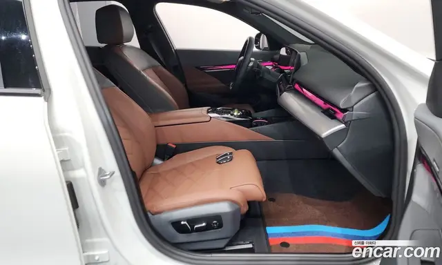 BMW 5 серия 2025 2.0 автомат (гидро), миниатюра 11 BMW 5 серия 2025 2.0 автомат (гидро), миниатюра 11
