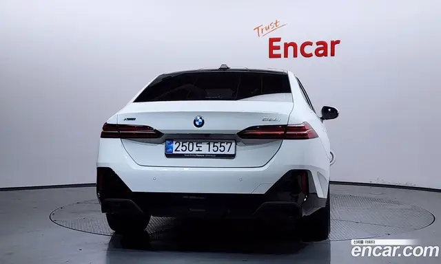 BMW 5 серия 2025 2.0 автомат (гидро), миниатюра 4 BMW 5 серия 2025 2.0 автомат (гидро), миниатюра 4