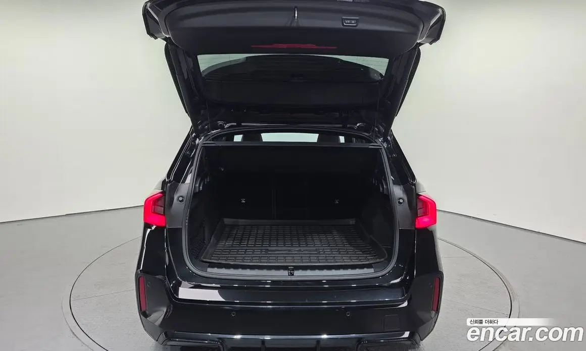 BMW X1 2023 2.0 автомат (гидро), фото 20