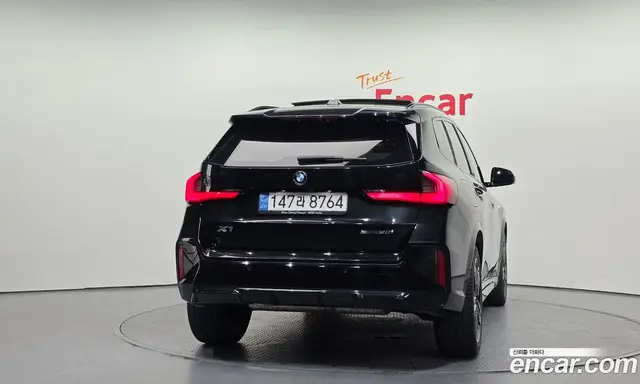 BMW X1 2023 2.0 автомат (гидро), миниатюра 4