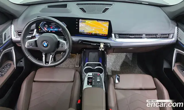 BMW X1 2023 2.0 автомат (гидро), миниатюра 7