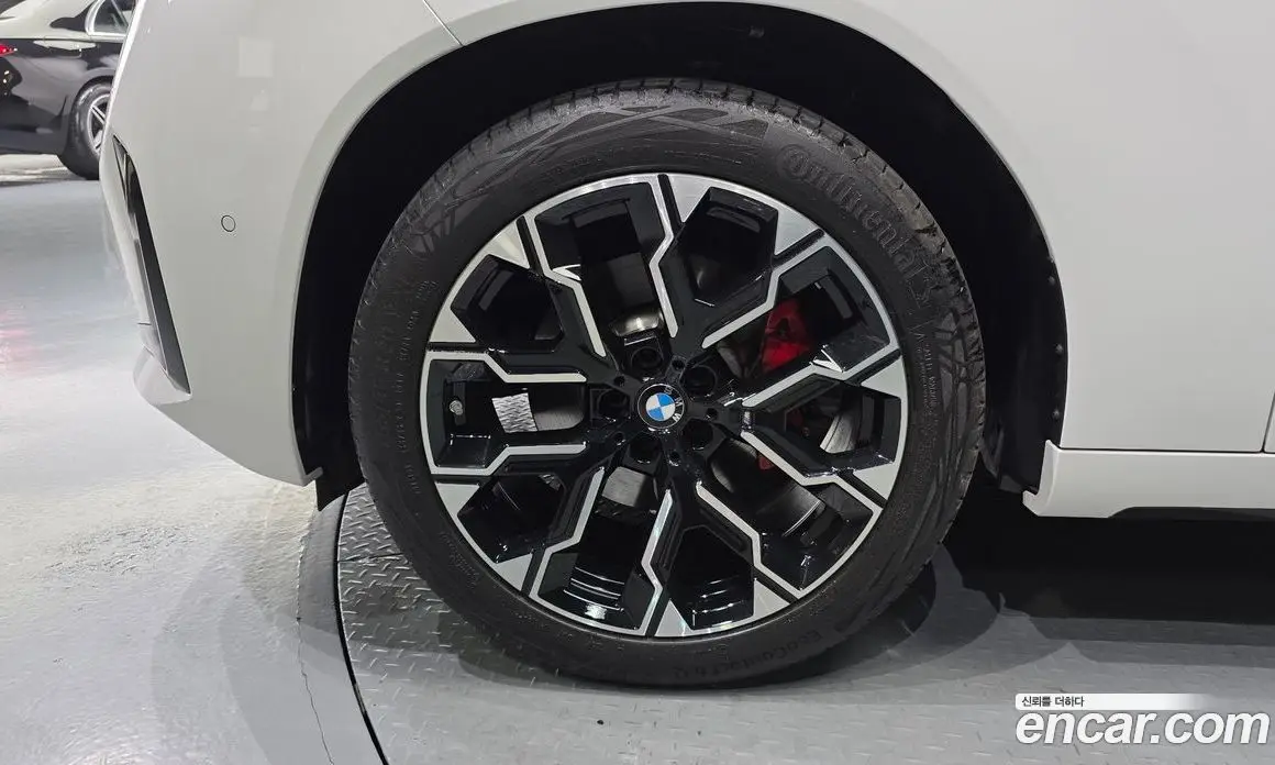 BMW X3 2025 2.0 автомат (гидро), фото 5 BMW X3 2025 2.0 автомат (гидро), фото 5