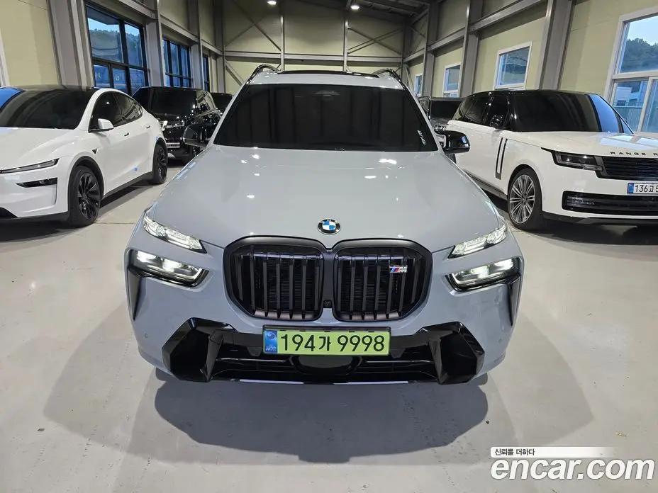 BMW X7 2025 4.4 автомат (гидро), фото 2 BMW X7 2025 4.4 автомат (гидро), фото 2