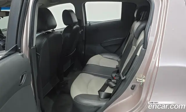 Chevrolet Spark 2011 1.0 автомат (гидро), миниатюра 11