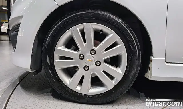 Chevrolet Spark 2014 1.0 автомат (гидро), миниатюра 5 Chevrolet Spark 2014 1.0 автомат (гидро), миниатюра 5