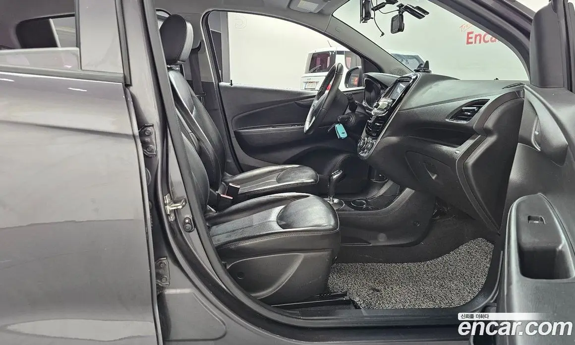 Chevrolet Spark 2016 1.0 автомат (гидро), фото 11