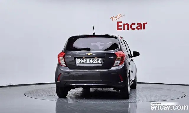Chevrolet Spark 2016 1.0 автомат (гидро), миниатюра 4
