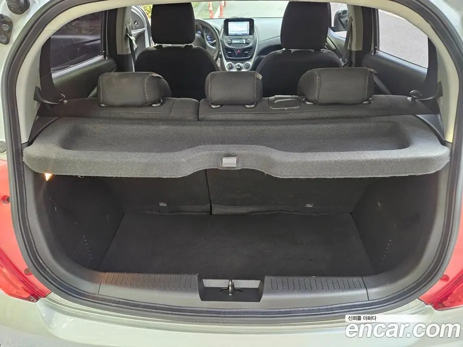 Chevrolet Spark 2017 1.0 автомат (гидро), фото 19