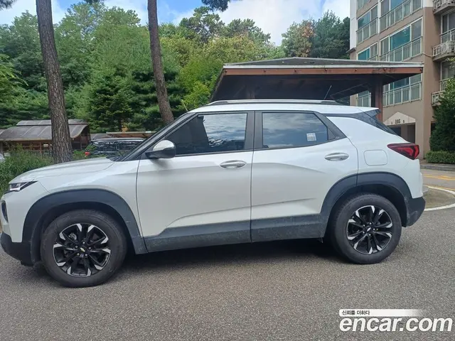 Chevrolet TrailBlazer 2022 1.3 автомат (вариатор), миниатюра 8
